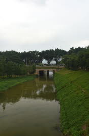 CHN_0010smll