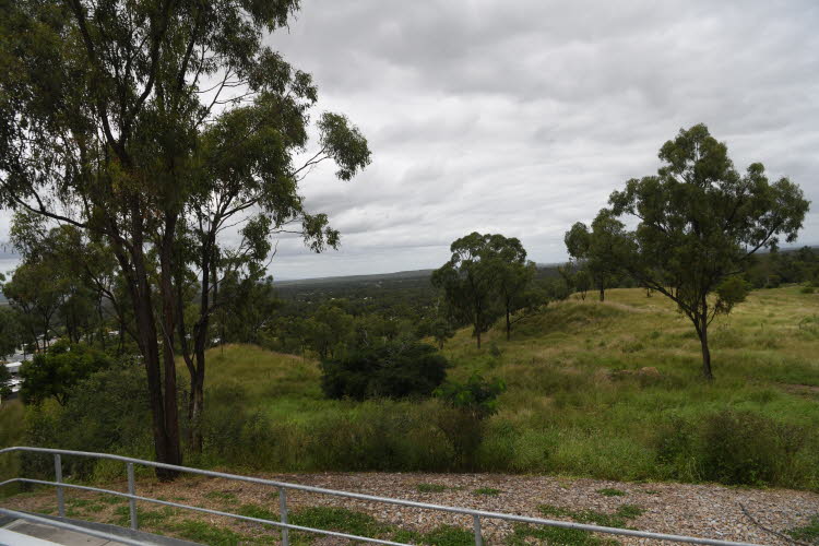To Bowen 045 Small