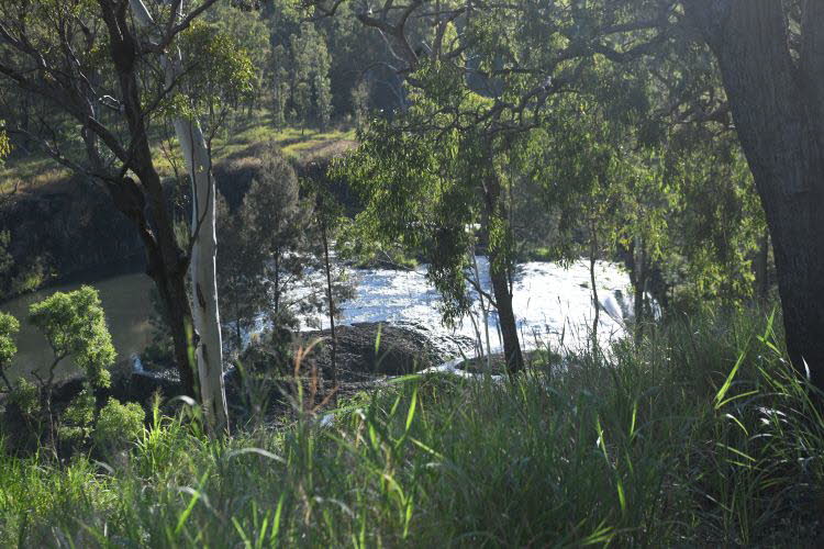 to Ravenshoe 097 Small