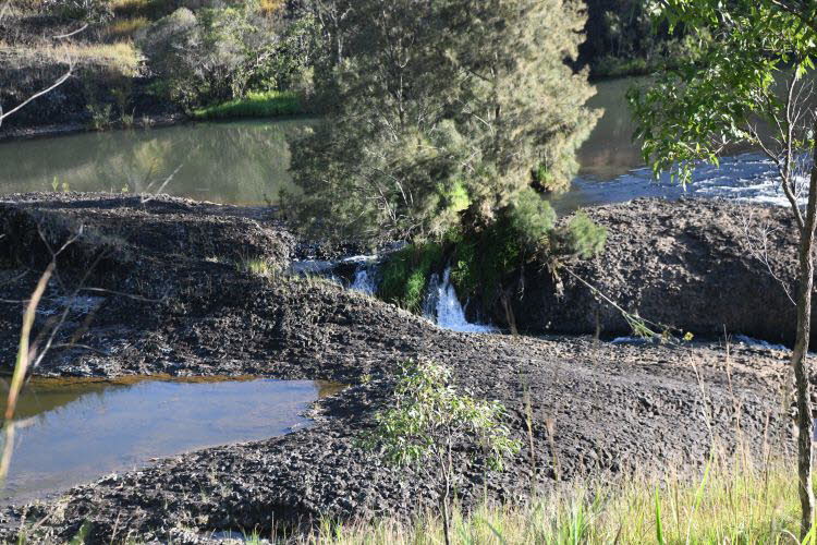 to Ravenshoe 104 Small