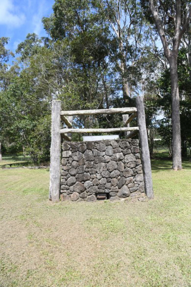to Ravenshoe 129 Small